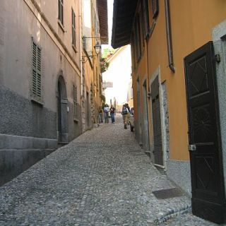 Loading...