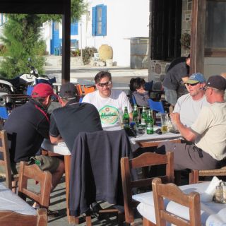 Loading...