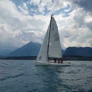 Loading...